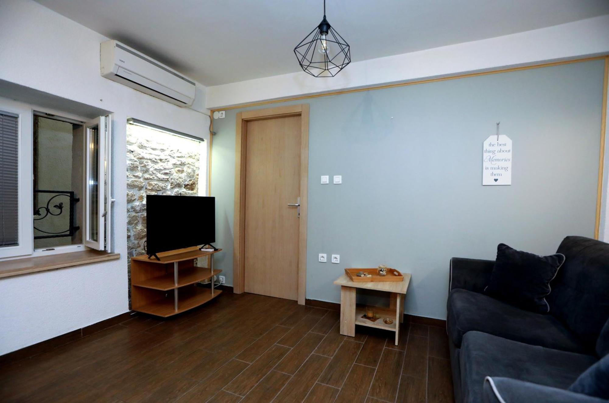 Apartment Secret Life Szybenik Zewnętrze zdjęcie