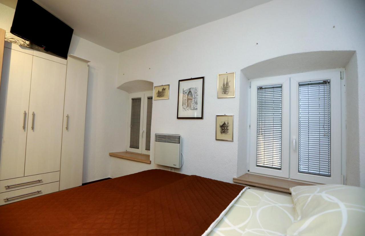 Apartment Secret Life Szybenik Zewnętrze zdjęcie
