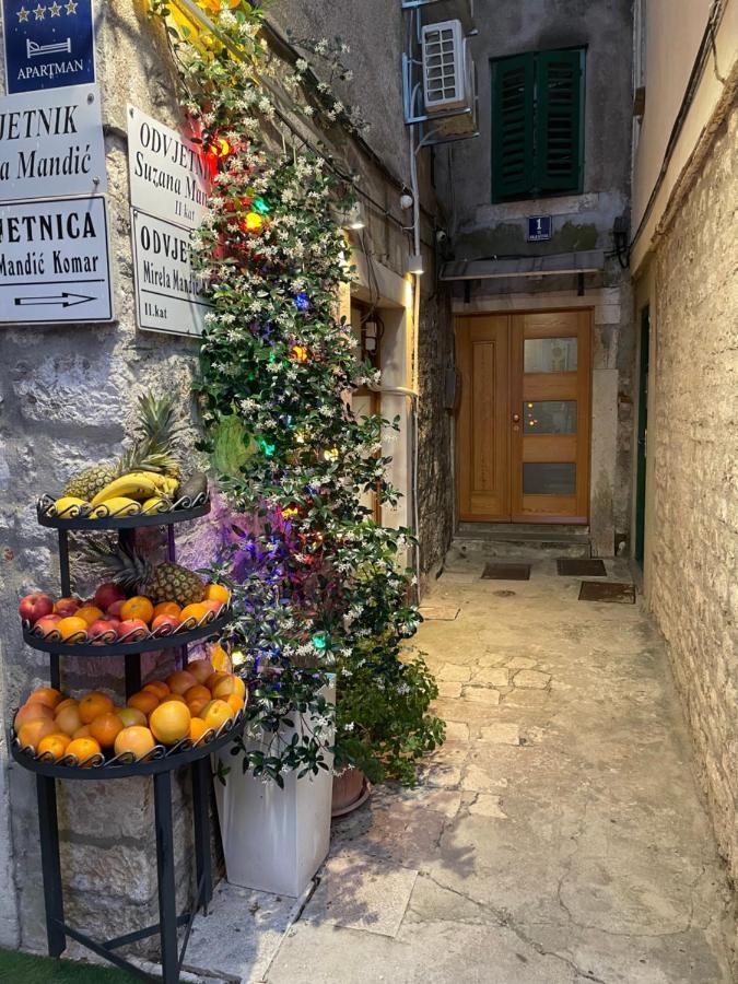 Apartment Secret Life Szybenik Zewnętrze zdjęcie